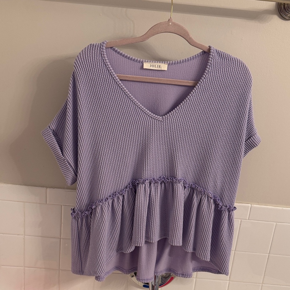 Jolie Women's Lavender Ruffle Knit Blouse